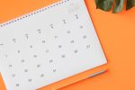 calendar-with-pencil-monstera-leaf